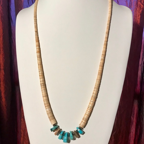 Shell, turquoise and sterling silver bead necklace - Picture 2 of 3
